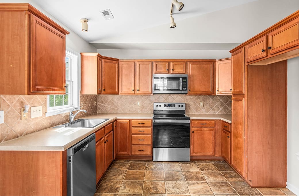 Tips for Staying Within Your Budget