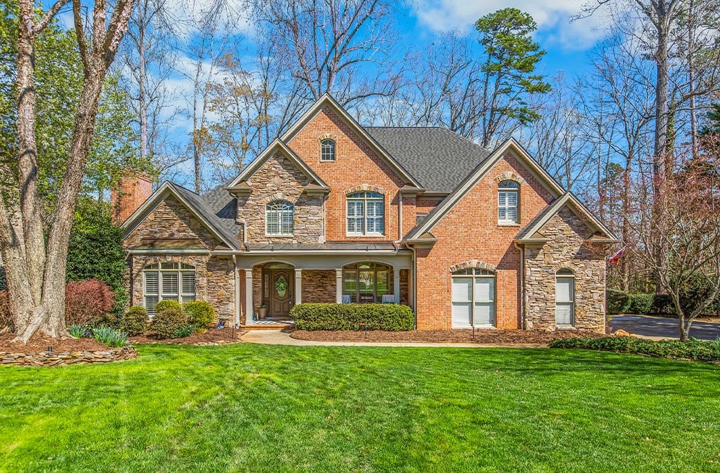 Why Does Choosing the Right Realtor Matter in Winston-Salem?